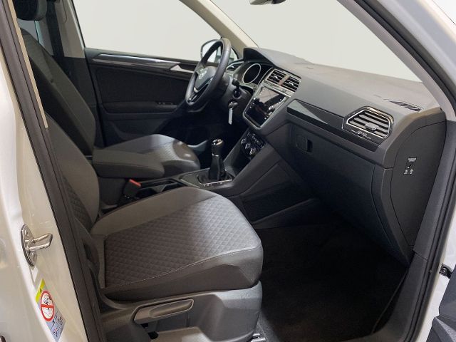 Tiguan 2.0 TDI COMFORTLINE LED AHK NAVIGATION KL