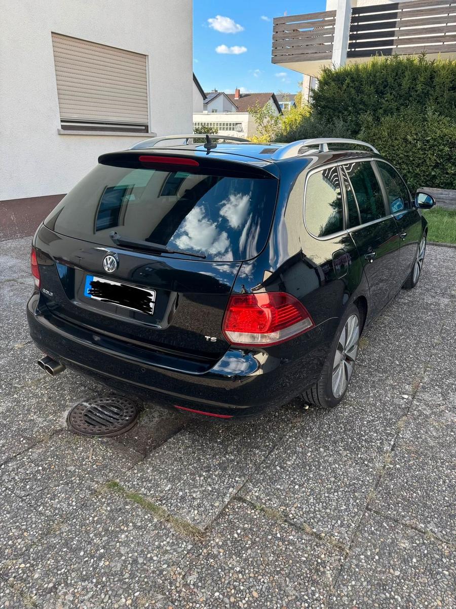 Volkswagen Golf 2011 — photo 5