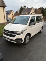Volkswagen T6 Caravelle Diesel 7-Gang DSG 8-Sitzer