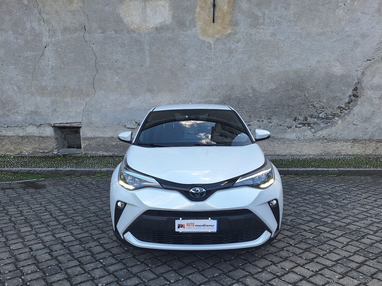 Toyota TOYOTA C-HR 1.8 Hybrid E-CVT TREND GARANZIA UFF. imagem 2