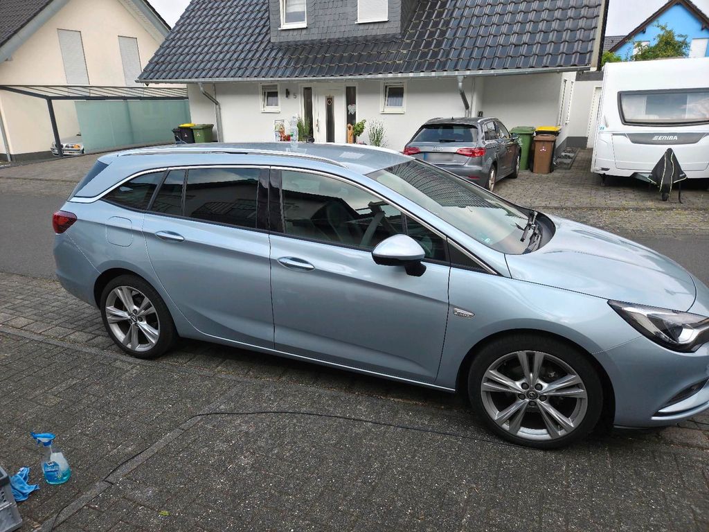 Image of Opel Astra