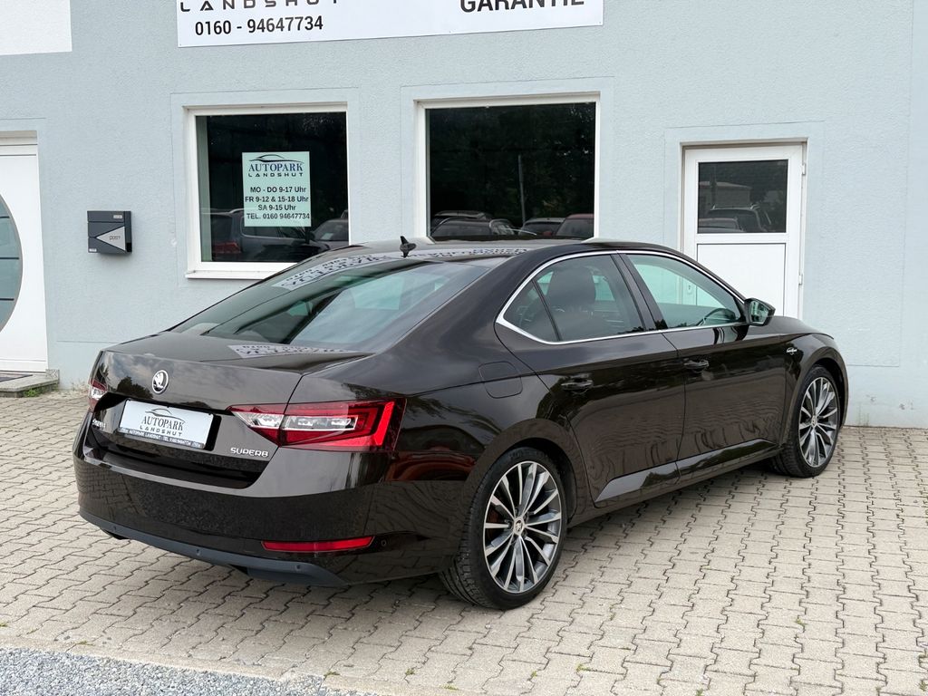 SKODA Superb – Bild 5 von 25
