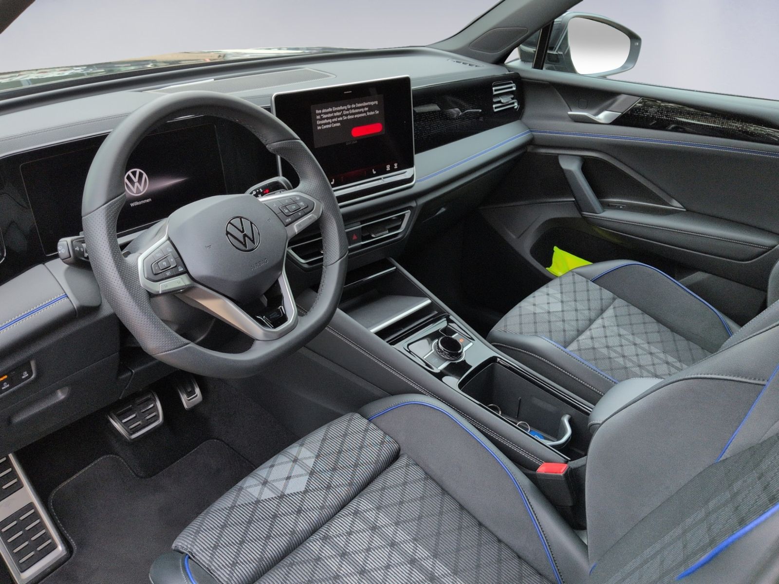 Tiguan R-Line 1.5 eTSI DSG KLIMA LED ALU