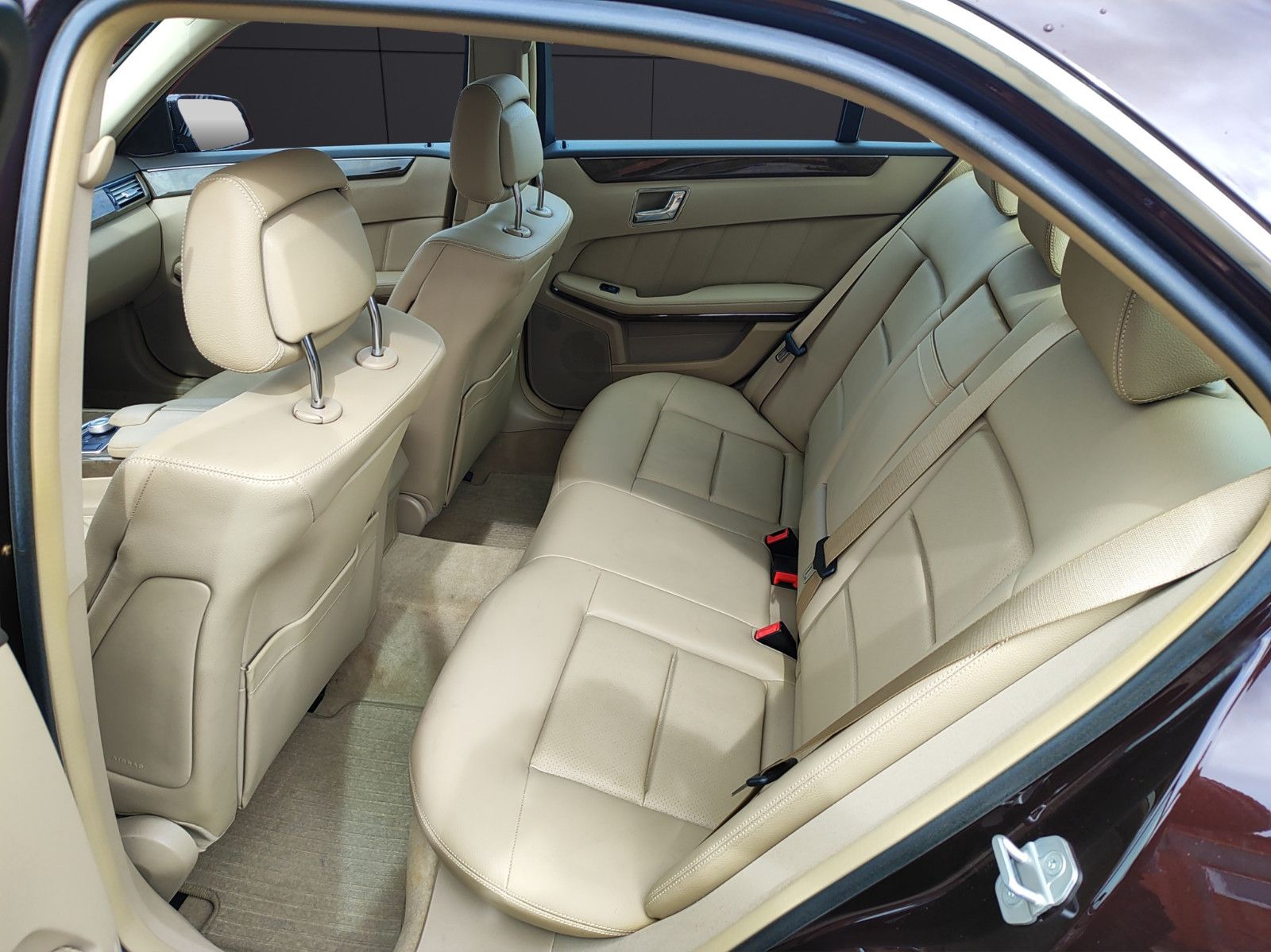 Fahrzeugabbildung Mercedes-Benz E 350 CDI BlueEfficiency*Navi*Leder*Top Zustand*