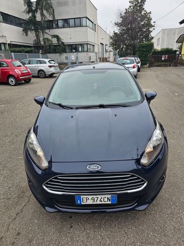 Ford Fiesta 1.2 60CV 5 porte Titanium