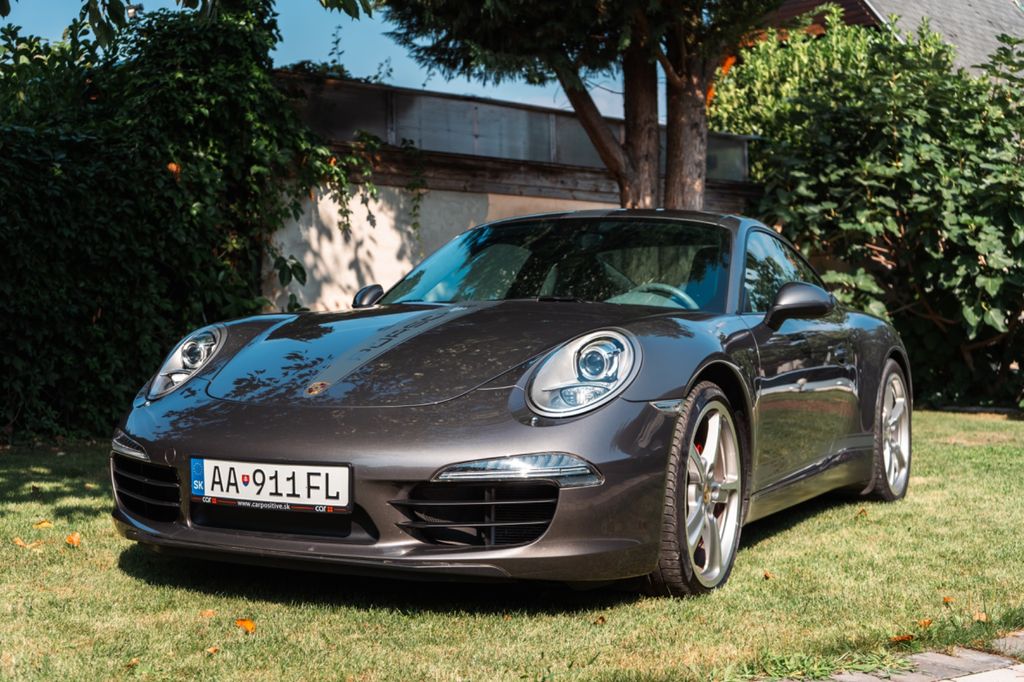 Porsche 991