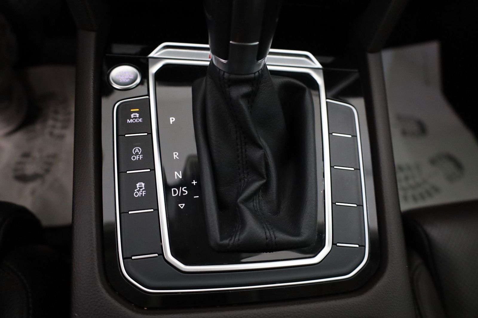 Fahrzeugabbildung Volkswagen Passat Variant Highline 4M Leder,Massage,ACC,360