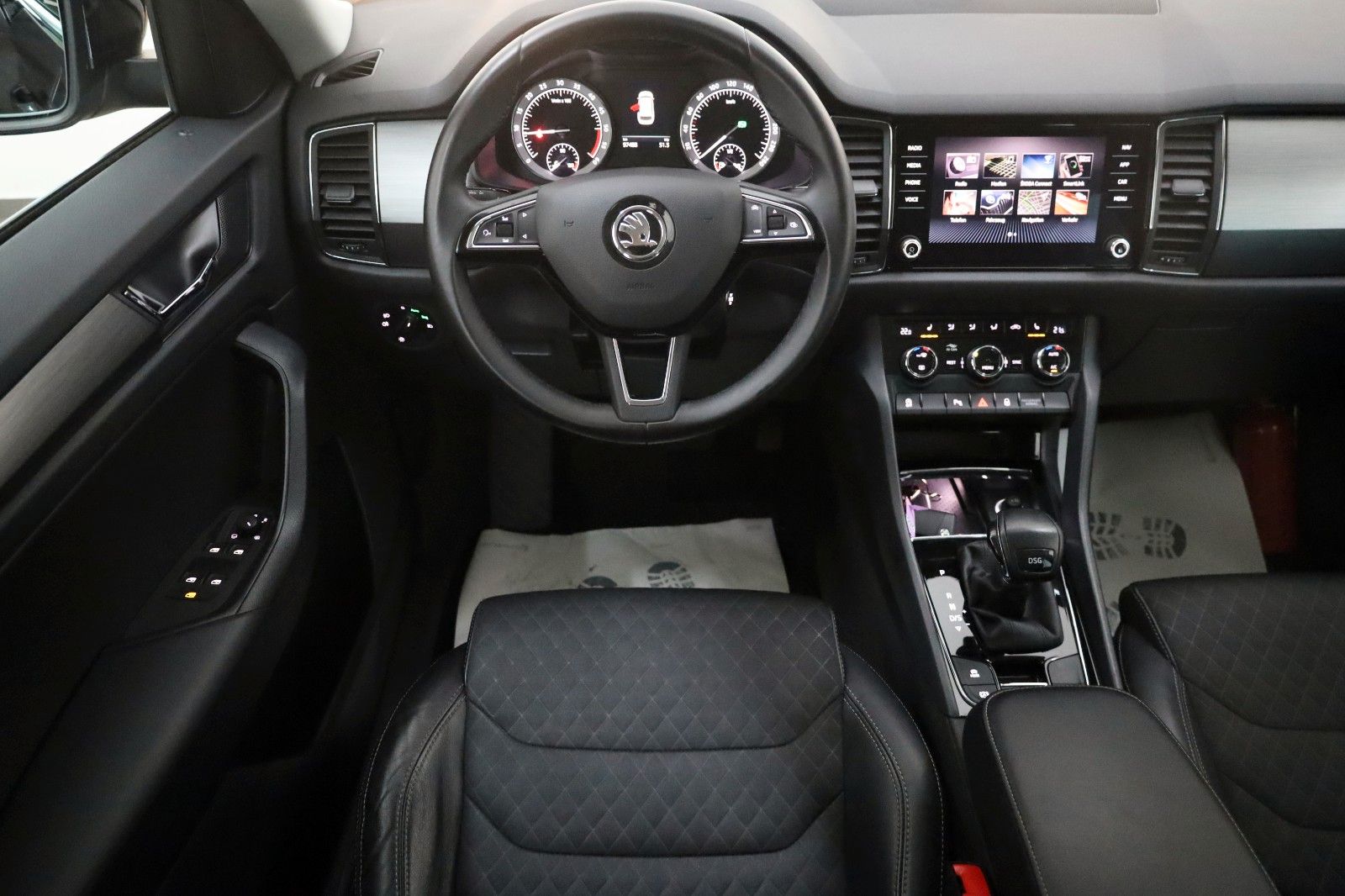 Fahrzeugabbildung SKODA Kodiaq Ambition T.Leder,Navi,Panorama,Kamera,SH