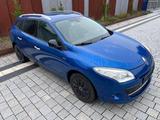 Renault Megane 1.9DCI Grandtour BOSE Edition*Top Zustand - Renault Megane mit Diesel-Antrieb: Kombi, 1.9