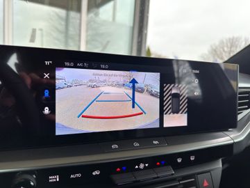 Opel Grandland 1.2 Edition KAMERA, CARPLAY, SHZ