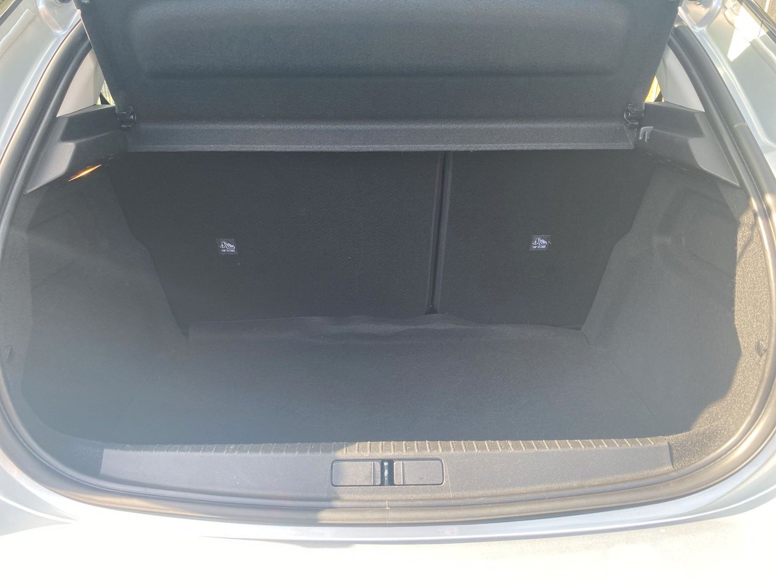 Fahrzeugabbildung Opel Corsa F Edition