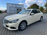Mercedes-Benz E 200d E- Klasse Limo NAVI PDC SCHIEBEDACH TAXI - Mercedes-Benz E 200 mit Diesel-Antrieb: Taxi, Limousine