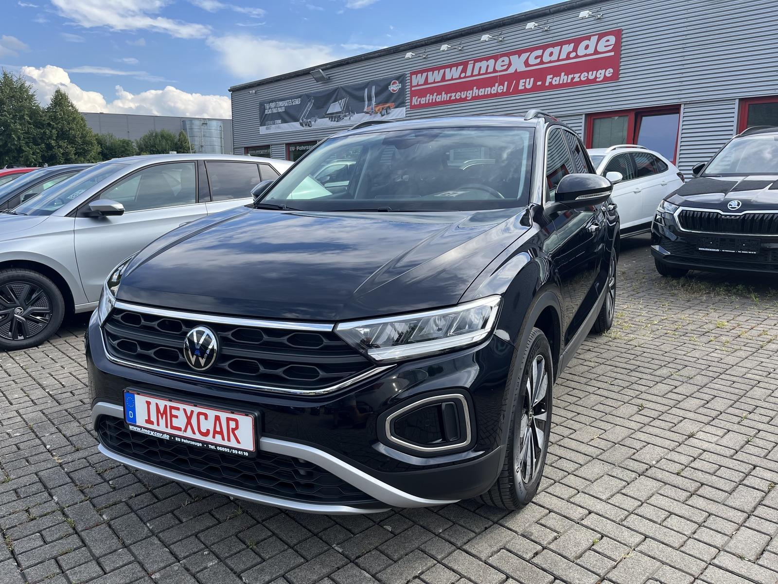 Volkswagen T-Roc 1,5 TSI DSG Life Plus + LED + AHK + PDC v+