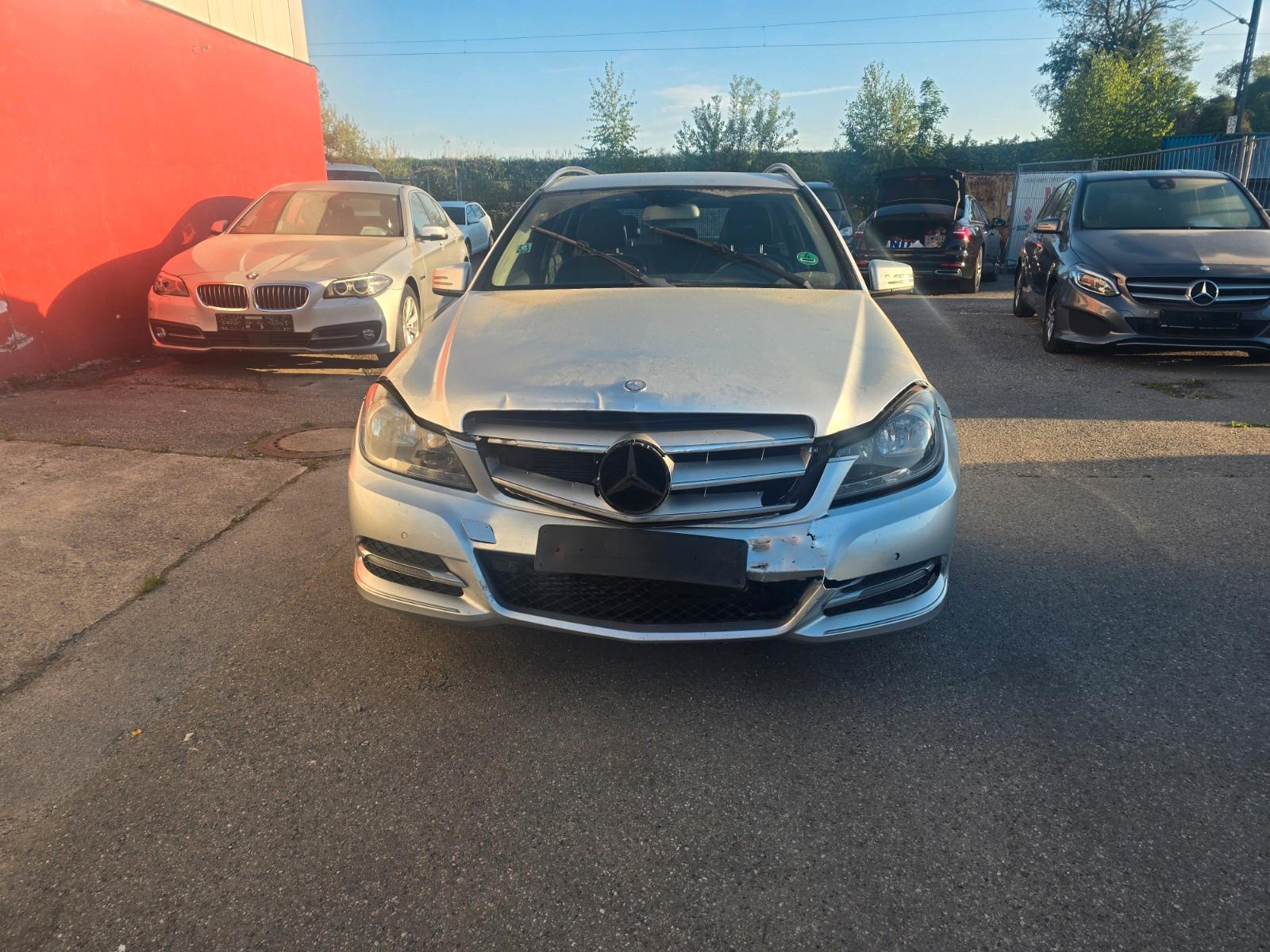 Mercedes-Benz C 220 C T-Modell C 220 T CDI BlueEfficiency