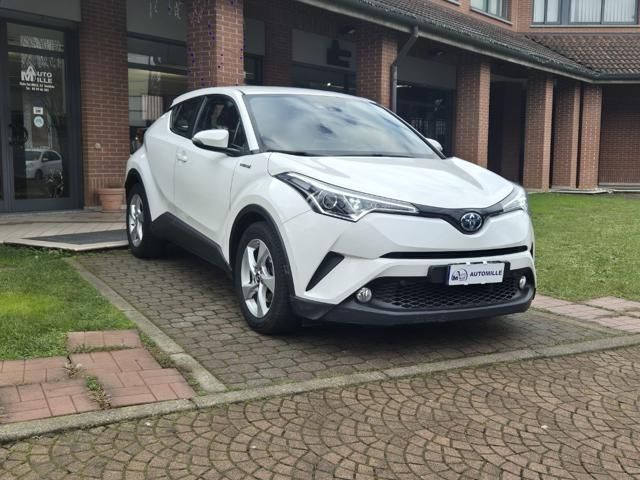 Toyota TOYOTA C-HR 1.8 Hybrid E-CVT Active