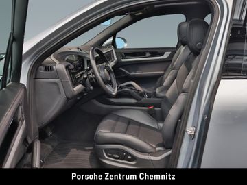 Porsche Cayenne - 12