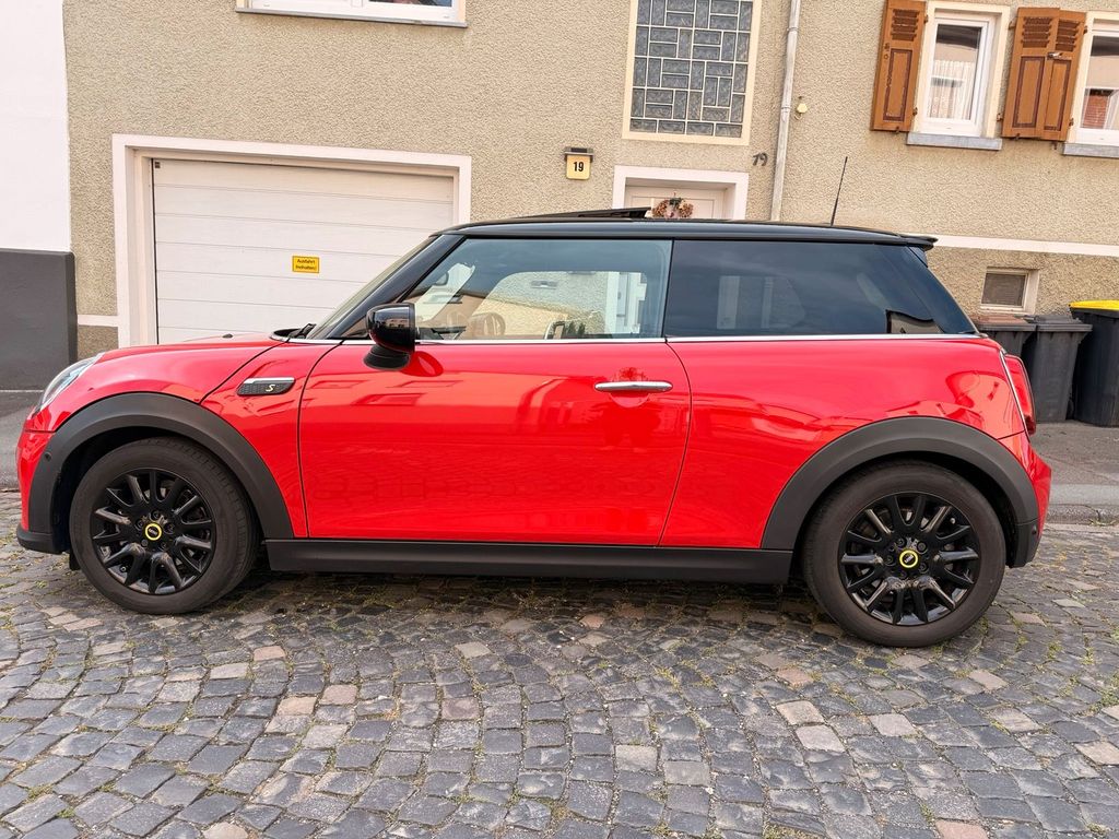 Image of MINI Cooper SE