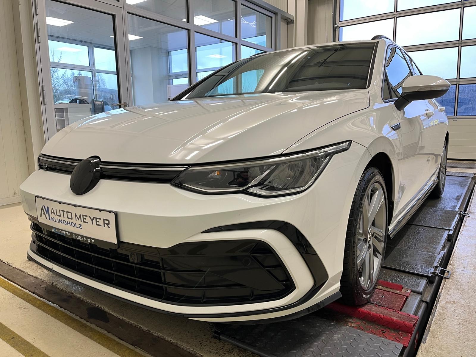 Volkswagen Golf VIII Variant R-Line 2.0 TDI DSG Navi Harman