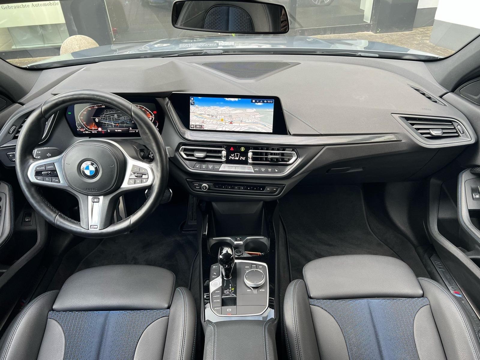 BMW 118i M Sport PA RFK LED HiFi Shz CarPlay 18" LMR
