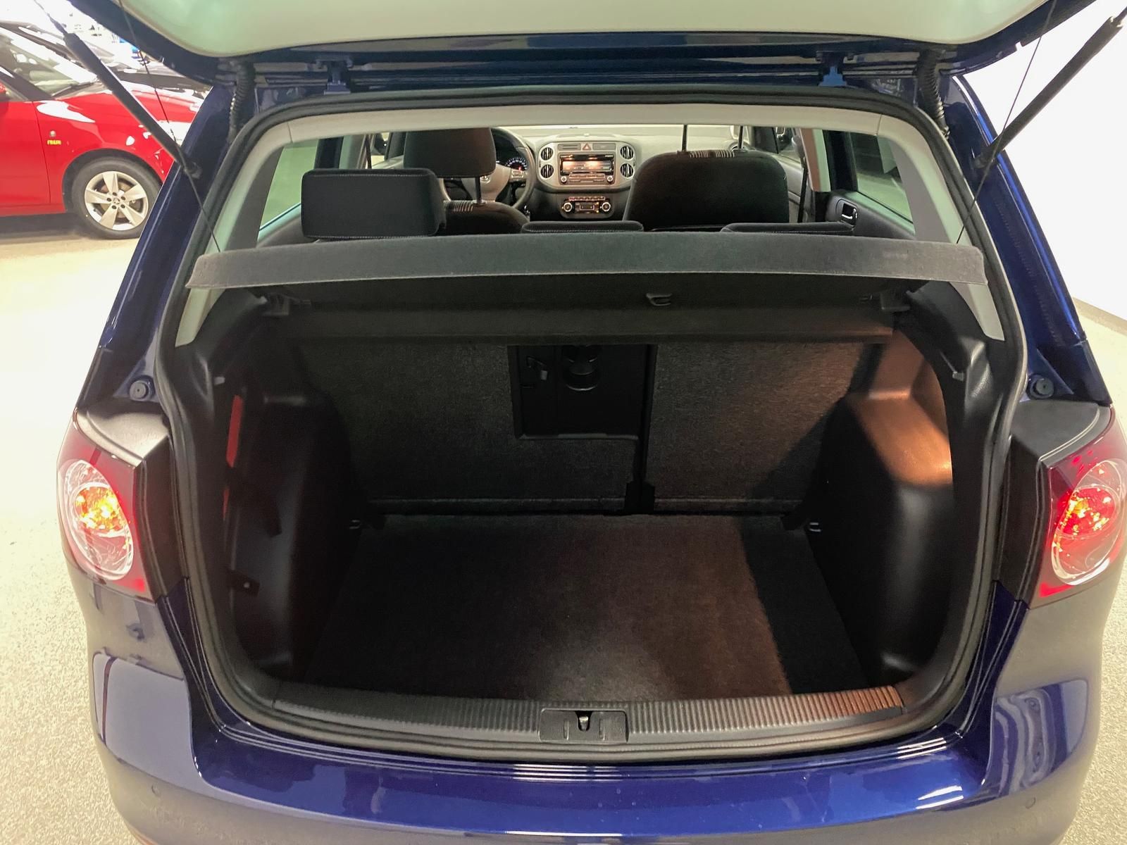 Fahrzeugabbildung Volkswagen Golf Plus 1.2 TSI Match+ PDC+SITZHEIZ+ALLWETTER+