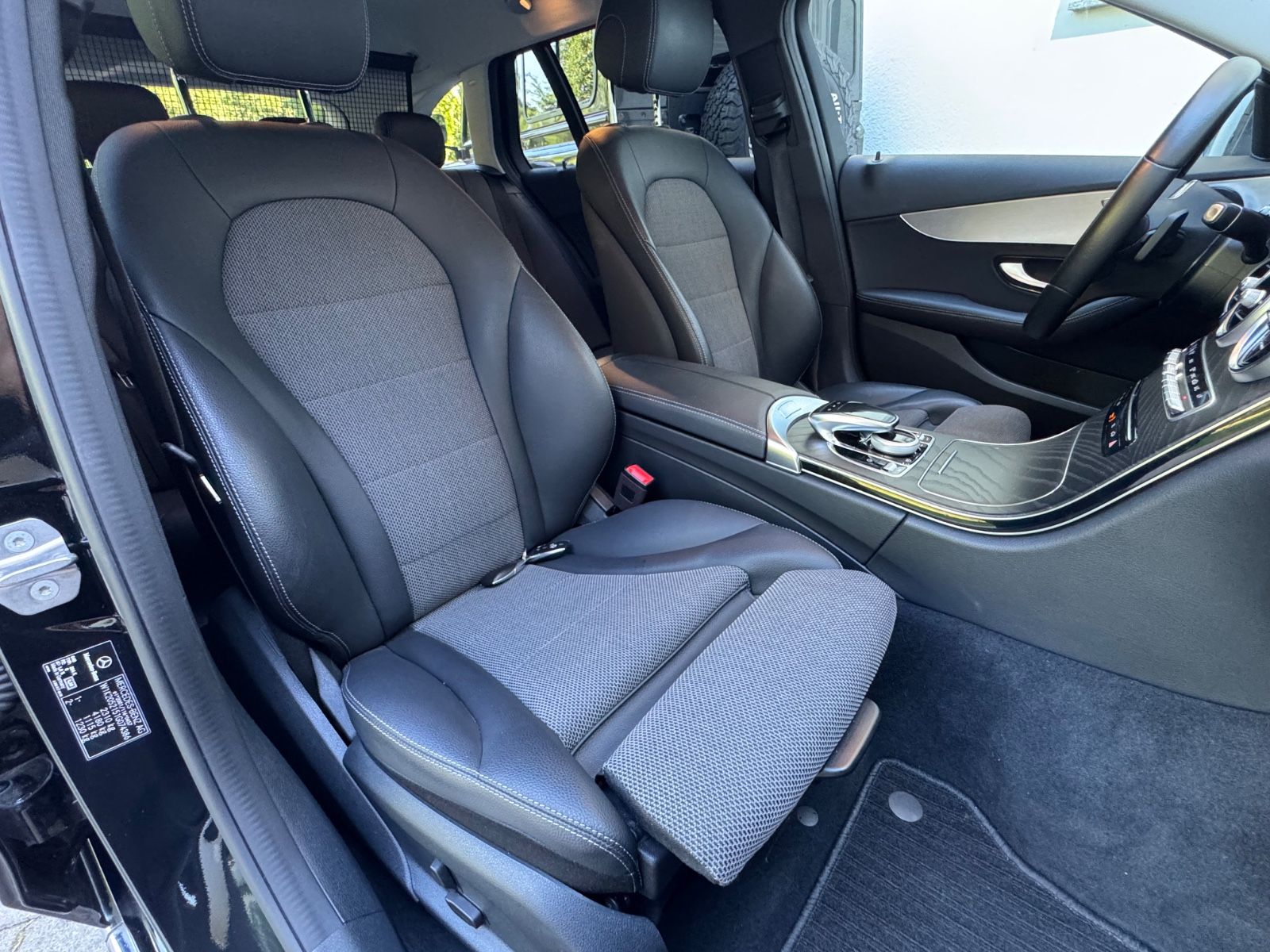 Mercedes-Benz C 220 d T 4Matic Avantgarde 194PS/MultiBeam/Navi foto 19