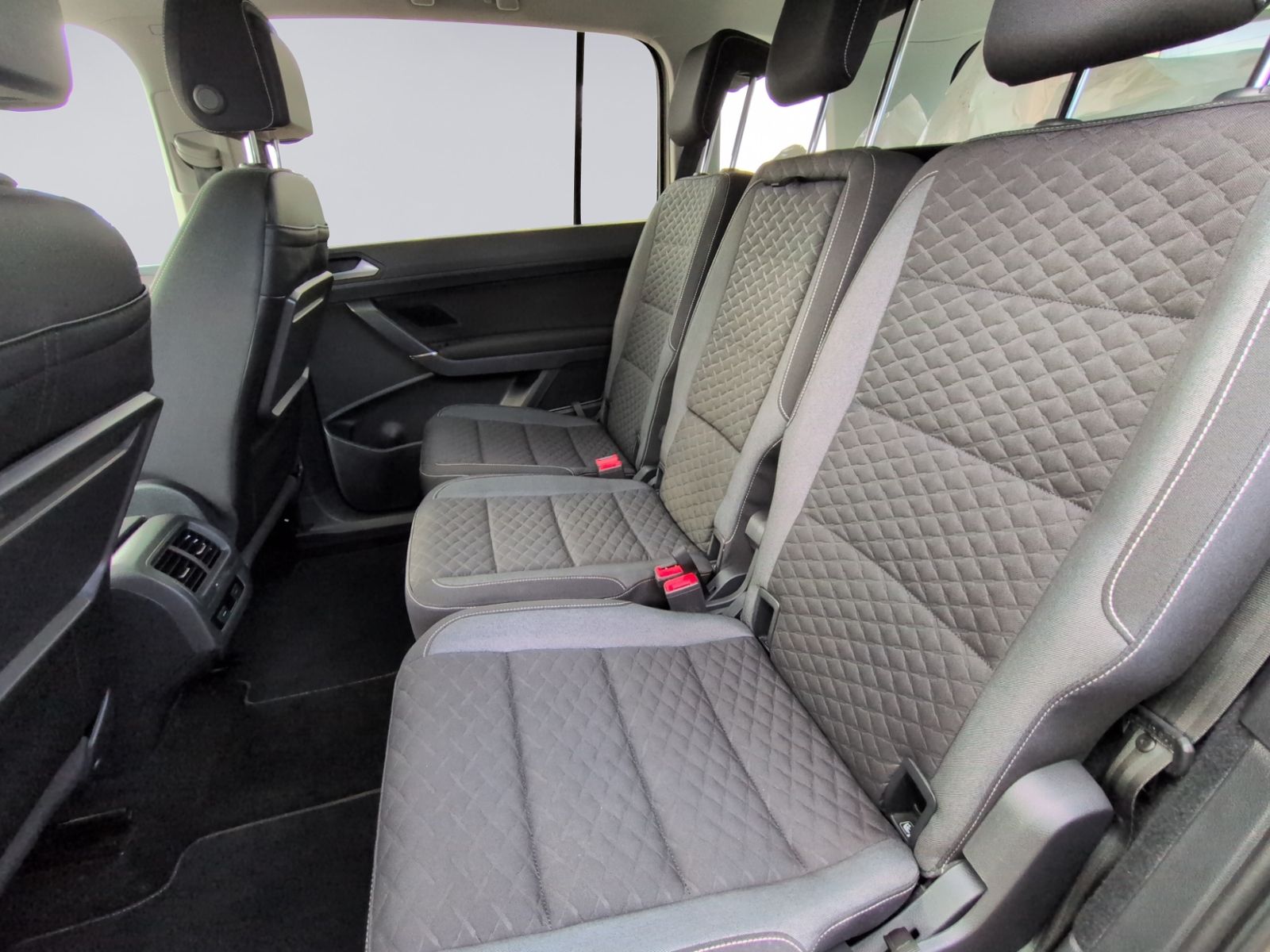 Touran 2.0 TDI DSG Join AHK+NAVI+ACC