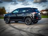 Jeep Trailhawk 4xe Hybrid Top Ausstattung*Pano*360 - Jeep Compass Trailhawk mit Hybrid-Antrieb (Benzin/Elektro)