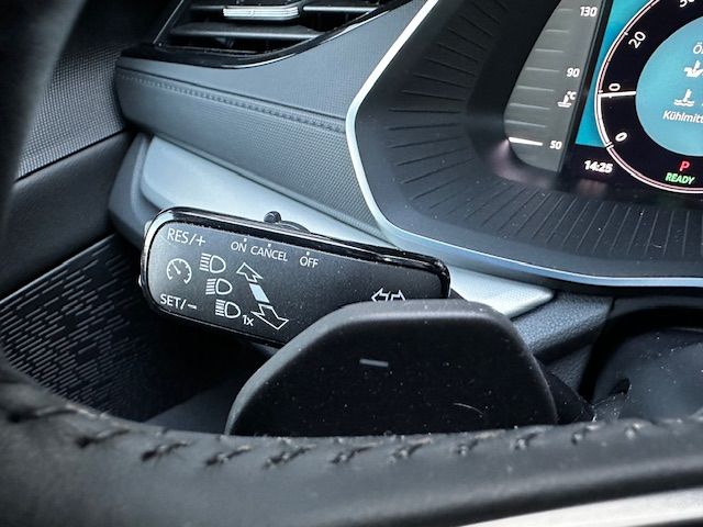 Octavia Combi Selection KAMERA;LED;SHZ;CARPLAY