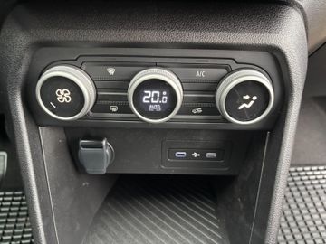 Dacia Sandero Stepway Expression TCe 110