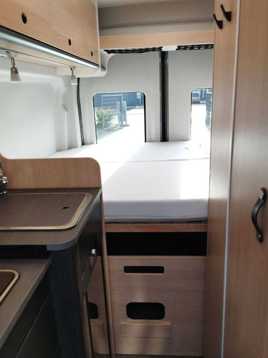 Fahrzeugabbildung Sunlight Cliff 4x4 590 Markise,Radio,RK