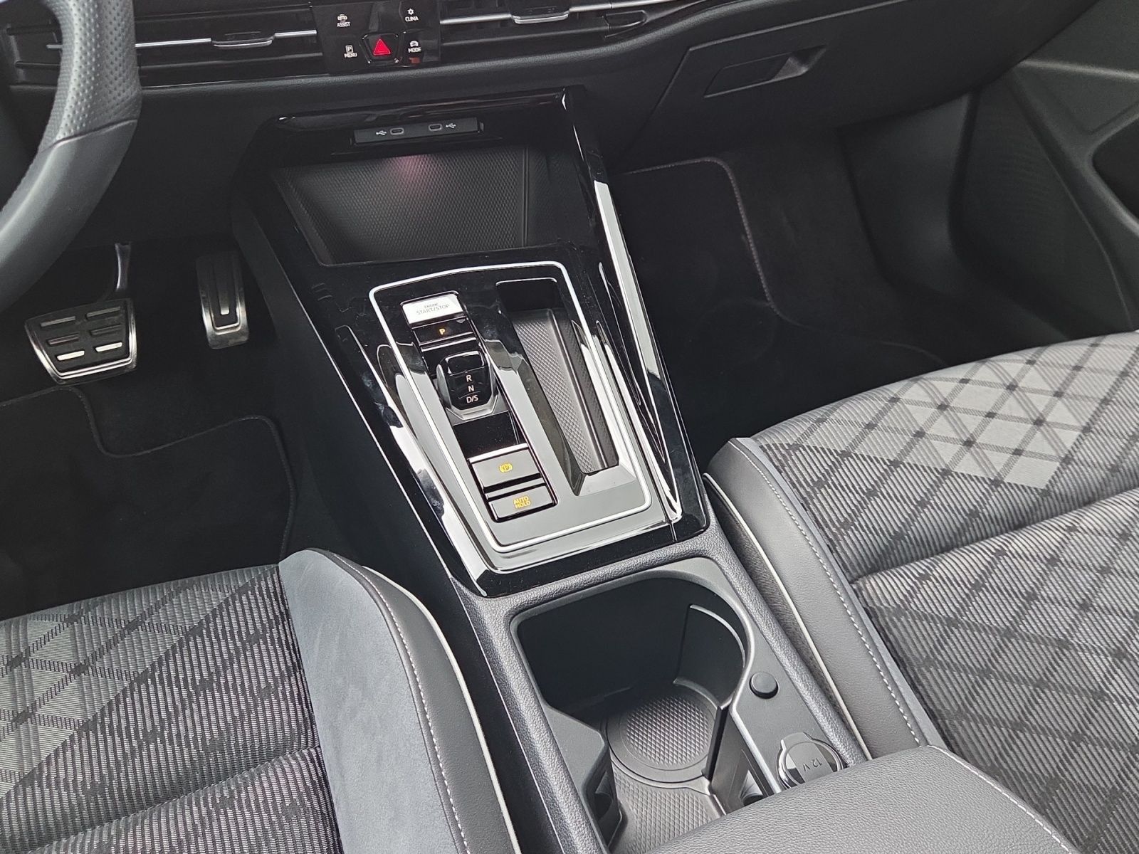 Volkswagen Golf - Bild 9