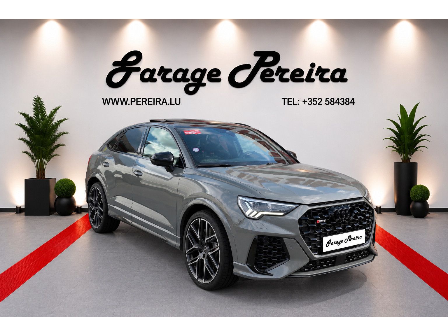 Audi RSQ3 10 YEARS EDITION 2.5 TFSI SPORTBACK QUATTRO
