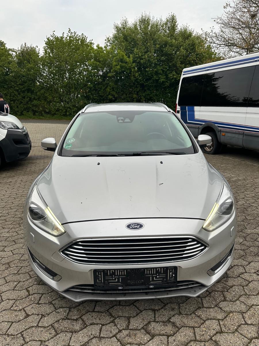 Ford Focus 2,0 TDCi 110kW PowerSh. Titanium Turnier