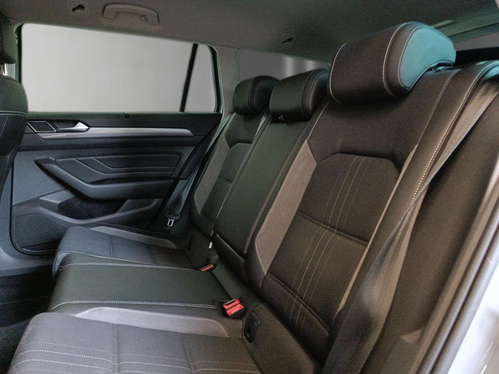 Volkswagen Passat Alltrack - Bild 17