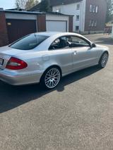 Mercedes-Benz CLK 350 AVANTGARDE AVANTGARDE - gebrauchte Mercedes-Benz CLK 350 aus dem Jahr 2005