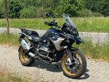 BMW R 1250 GS Triple Black mit Tieferlegung - BMW TIEFERLEGUNG