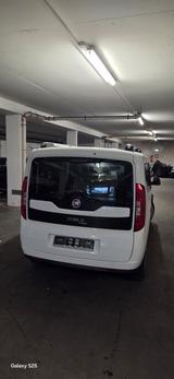 Fiat Doblo 2.0 16V Multijet LOUNGE LOUNGE - Fiat Doblo in Frankfurt (Main)