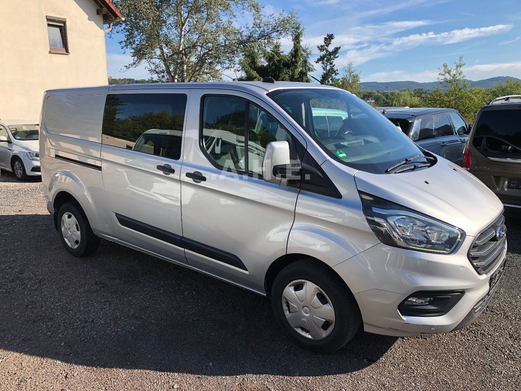 Image of Ford Transit Custom
