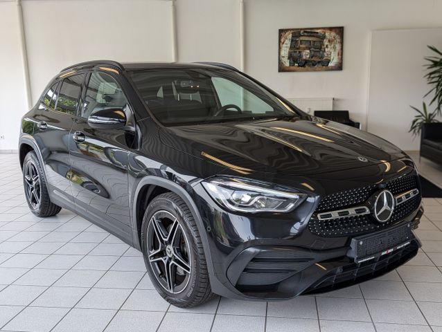 Mercedes-Benz GLA 200 AMG LED Night Kamera Media-Display 18"