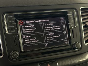 Volkswagen Sharan 2.0TDI XENON PANORAMA ACC DCC 7 SITZ AHK