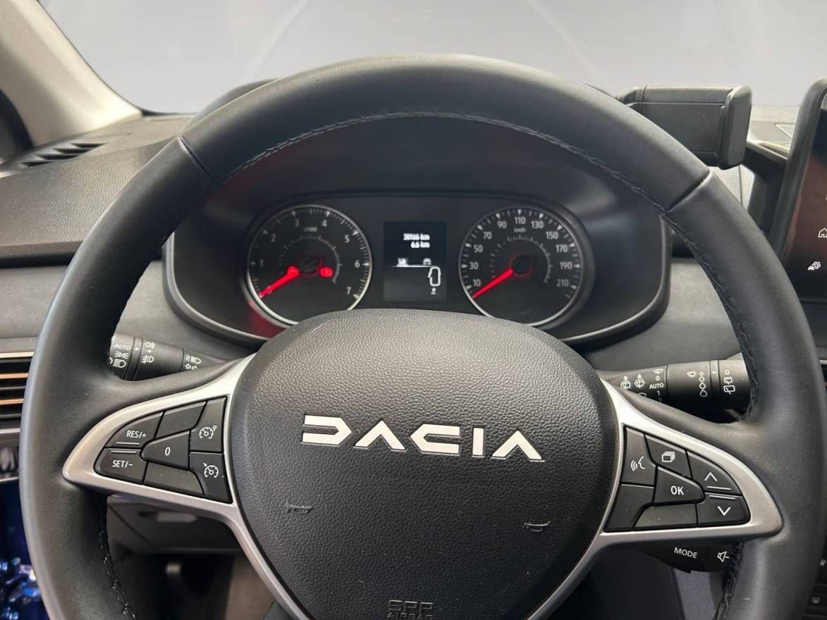 Fahrzeugabbildung Dacia Sandero Stepway Extreme+ TCe 100 ECO-G