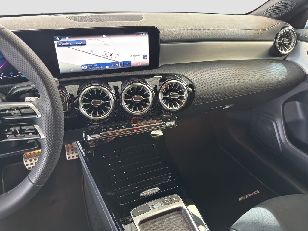 Fahrzeugabbildung Mercedes-Benz CLA 200 d Shooting Brake AMG*Night*AHK*PDC*RFK