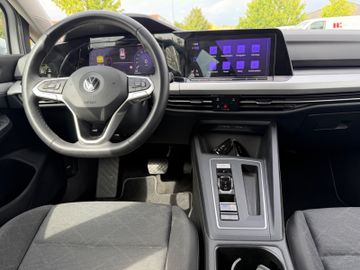 Volkswagen Golf - 10