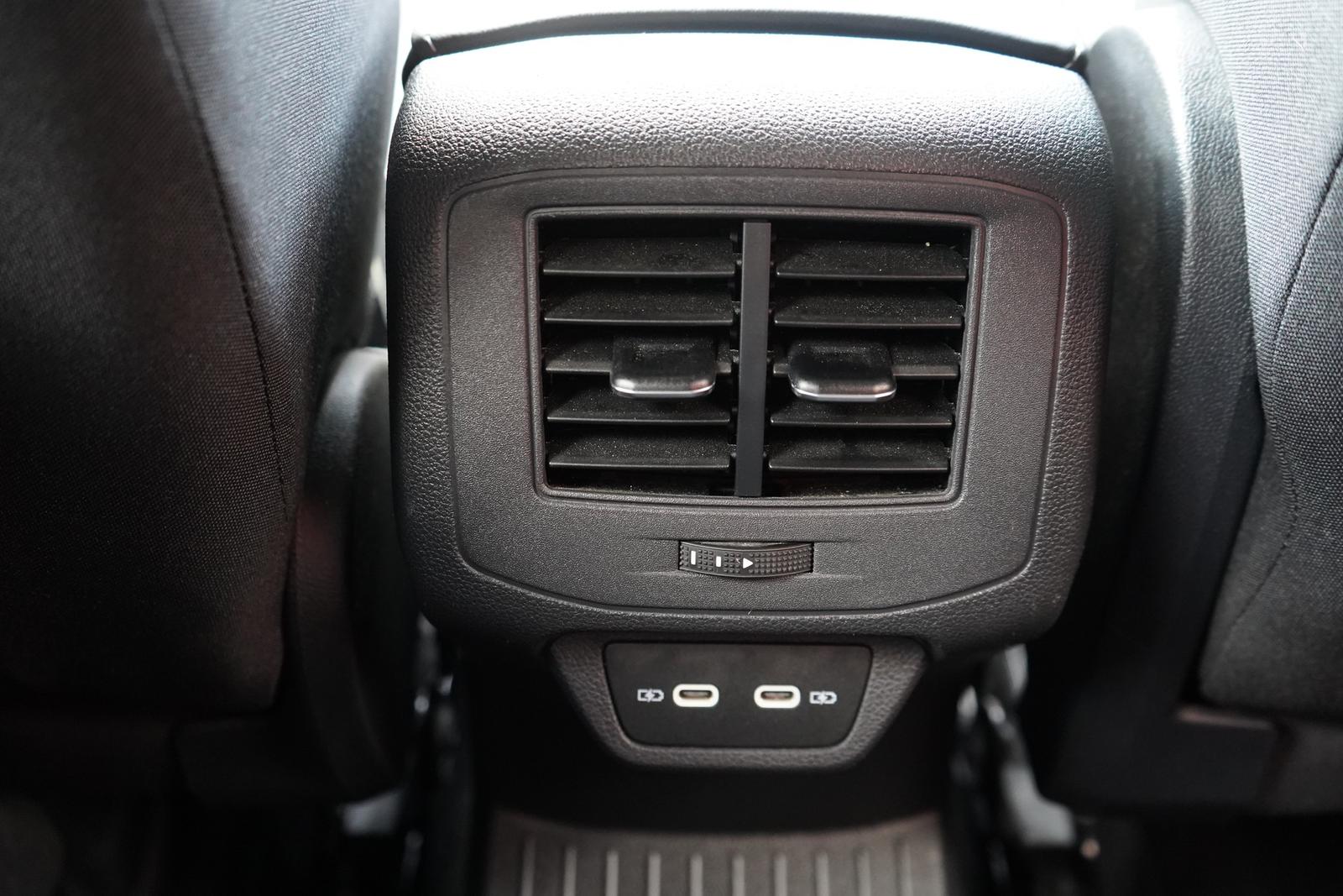 Volkswagen T-Roc 1.0 TSI R-Line LED ACC Navi Kamera, миниатюра 30