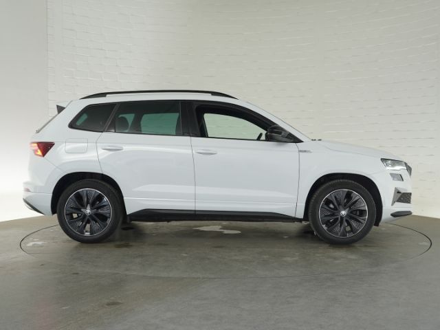 Karoq SPORTLINE TDI DSG 4x4+AHK+NAVI+PANORAMADAC
