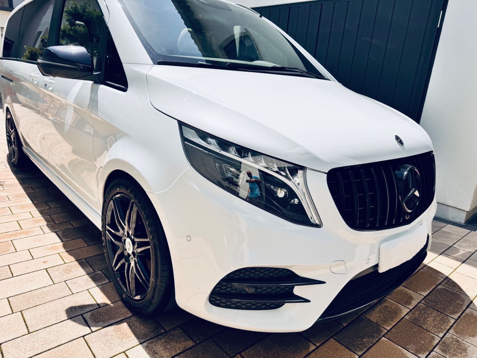 MERCEDES-BENZ V300 d 4MATIC Exclusive Edition