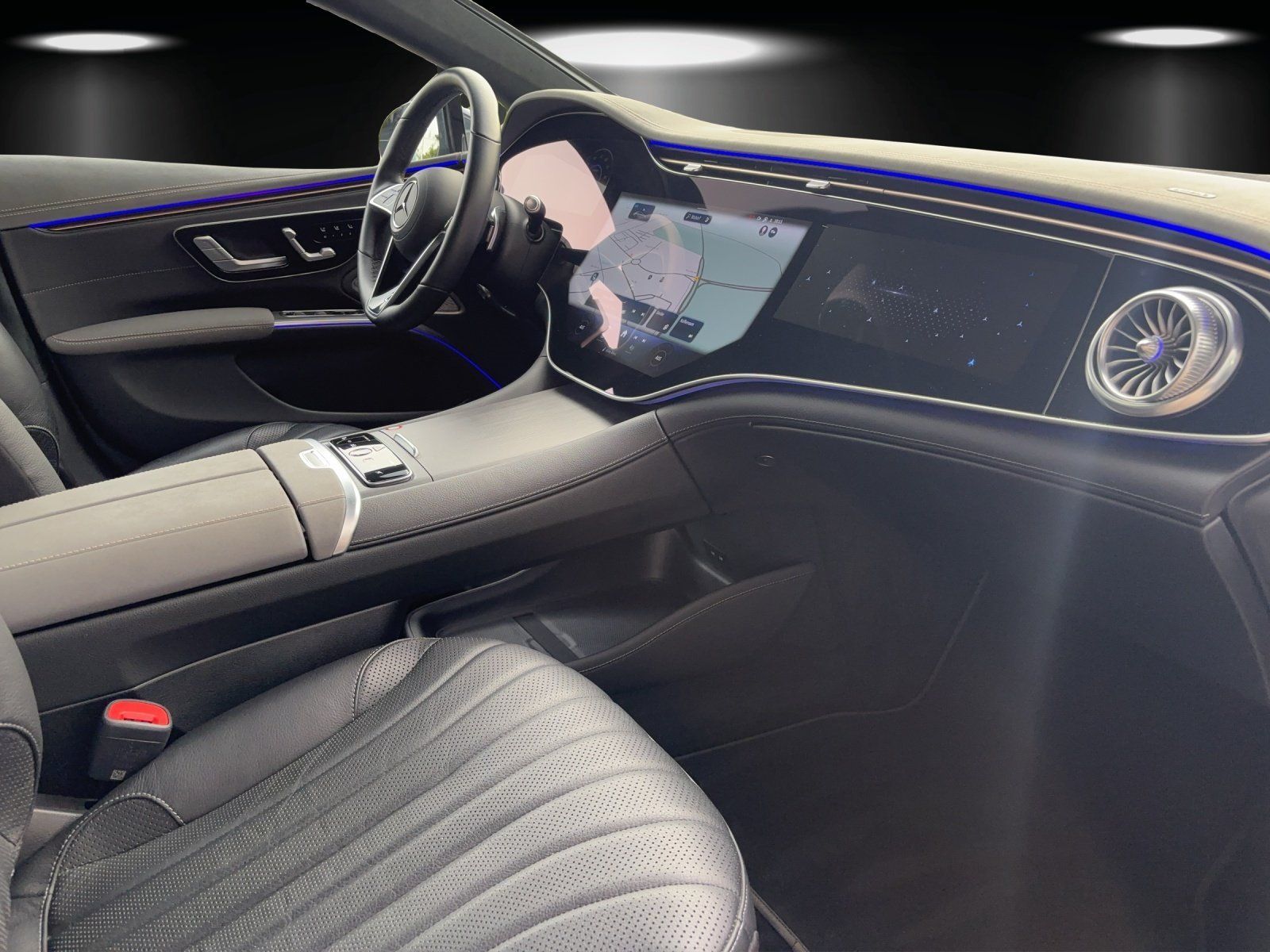 Fahrzeugabbildung Mercedes-Benz EQS580 AMG Prem+ HYPER Massage TV AR-HUD HAL DWA