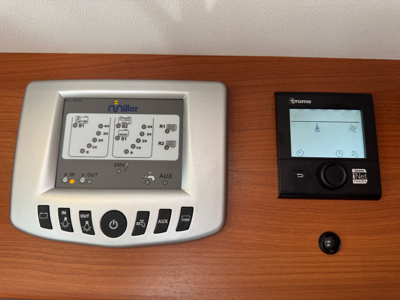 Vehicle image Miller TORONTO FIAT DUCATO SOLAR 2X TV SAT LUFTFEDER