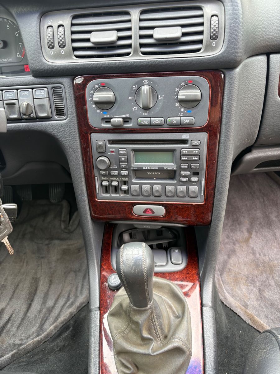 Foto 12 von VOLVO C70