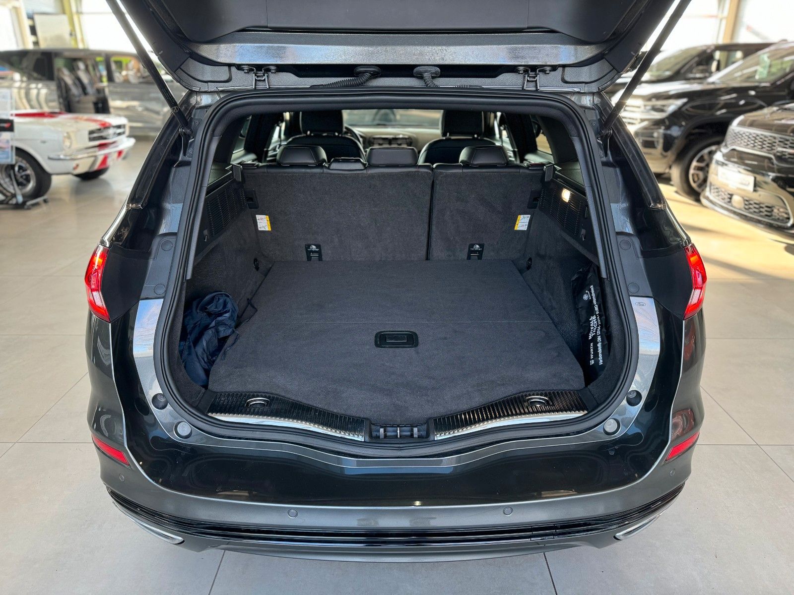 Fahrzeugabbildung Ford Mondeo Turnier 2.0 TDCI Automatik ST-Line "AHK"
